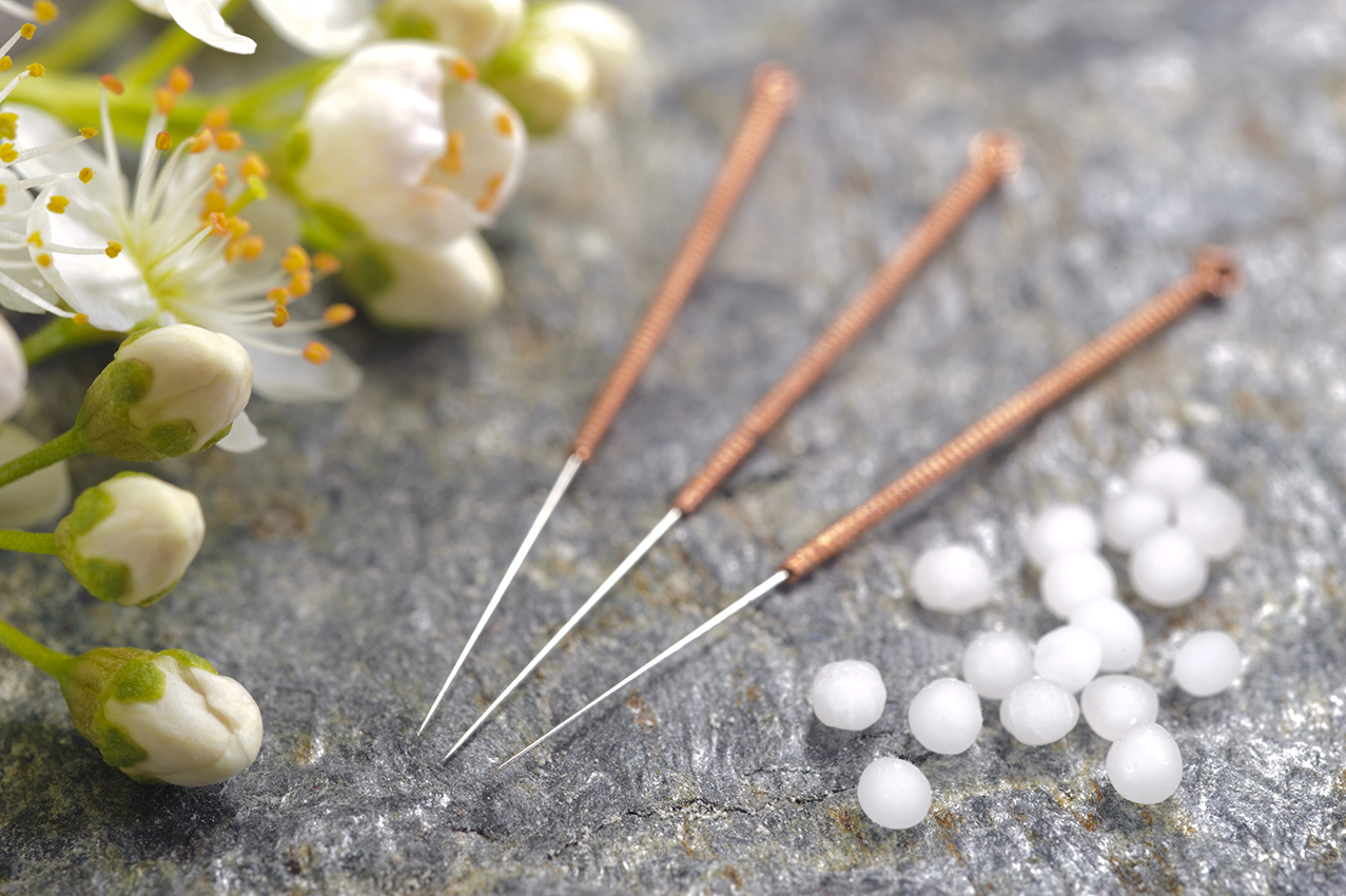 alternative medicine with acupuncture